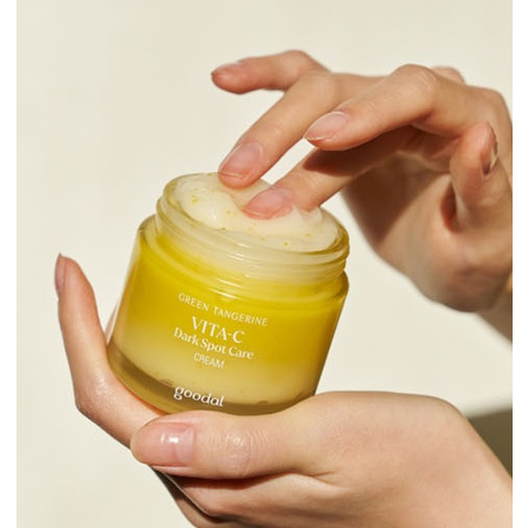 Goodal Green Tangerine Vita-C Dark Spot Care Cream