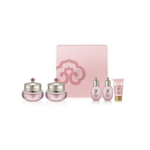 The history of Whoo Gongjinhyang Soo Intensive Hydrating Cream Duo Set