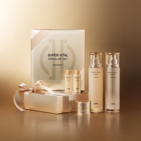 IOPE Super Vital Set