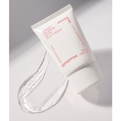 INNISFREE Cherry Blossom Glow Jelly Cream